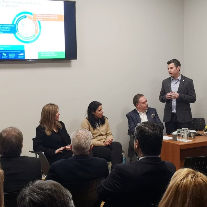 5E04850B-2AC8-424C-9572-F0FA2C8538B6